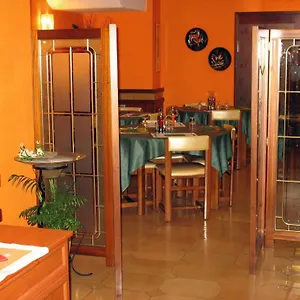 hostal-la-barretina.catalonia-hotels.com/